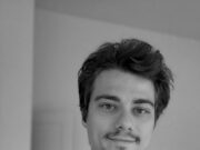 วงการบันเทิงเศร้า พระเอกดัง ประสบอุบัติเหตุชนรถบรรทุกดับคาที่ (ต่างประเทศ)