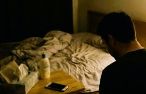 แพทย์ตอบล่าสุด “ช่วยตัวเอง” ทำบ่อยๆ เร่งเสื่อมสมรรถภาพ สาเหตุ “นกเขาไม่ขัน” จริงหรือ?!