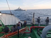 ทัพเรือสกัดเรือน้ำมันต้องสงสัย ส่อส่งยุทธปัจจัยไปเขมร