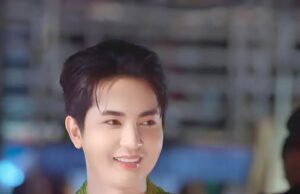 สลด! รถบัสหมอลำใจเกินร้อย ชนรถมอเตอร์ไซค์ เสียชีวิต 1 ราย