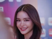 สวยละมุนขึ้นจริง! “อิงฟ้า วราหะ” บินลัดฟ้าทำตาที่เกาหลี