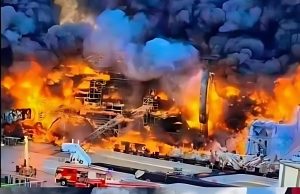 ข่าวด่วน!! บาดเจ็บพุ่งกว่า 1200 คน ล่าสุด ยังควบคุมเพลิงไม่ได้